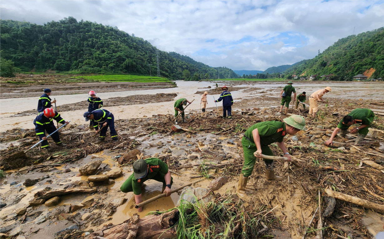 Điện Biên huy động nhiều lực lượng tập trung khắc phục trận lũ quét lịch sử tại Mường Pồn (26/07/2024)